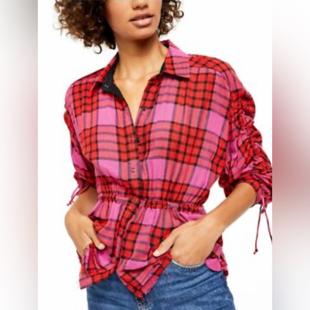 Free People  oversized Blouse new with tags XS